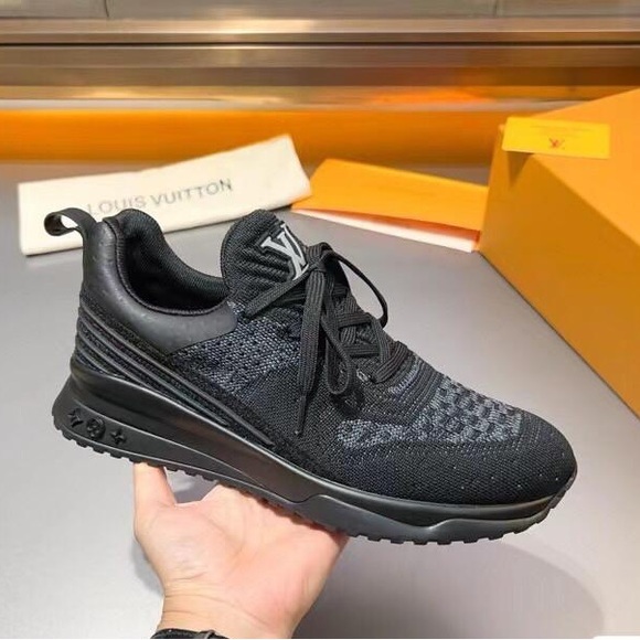 LV sneakers sport - Picture 4 of 4